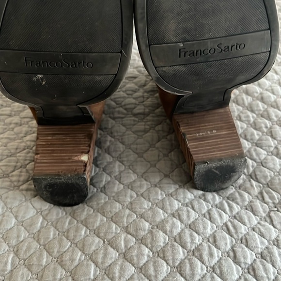 Franco Sarto Odette distressed leather boots slip on booties Sz 10 - Picture 8 of 9